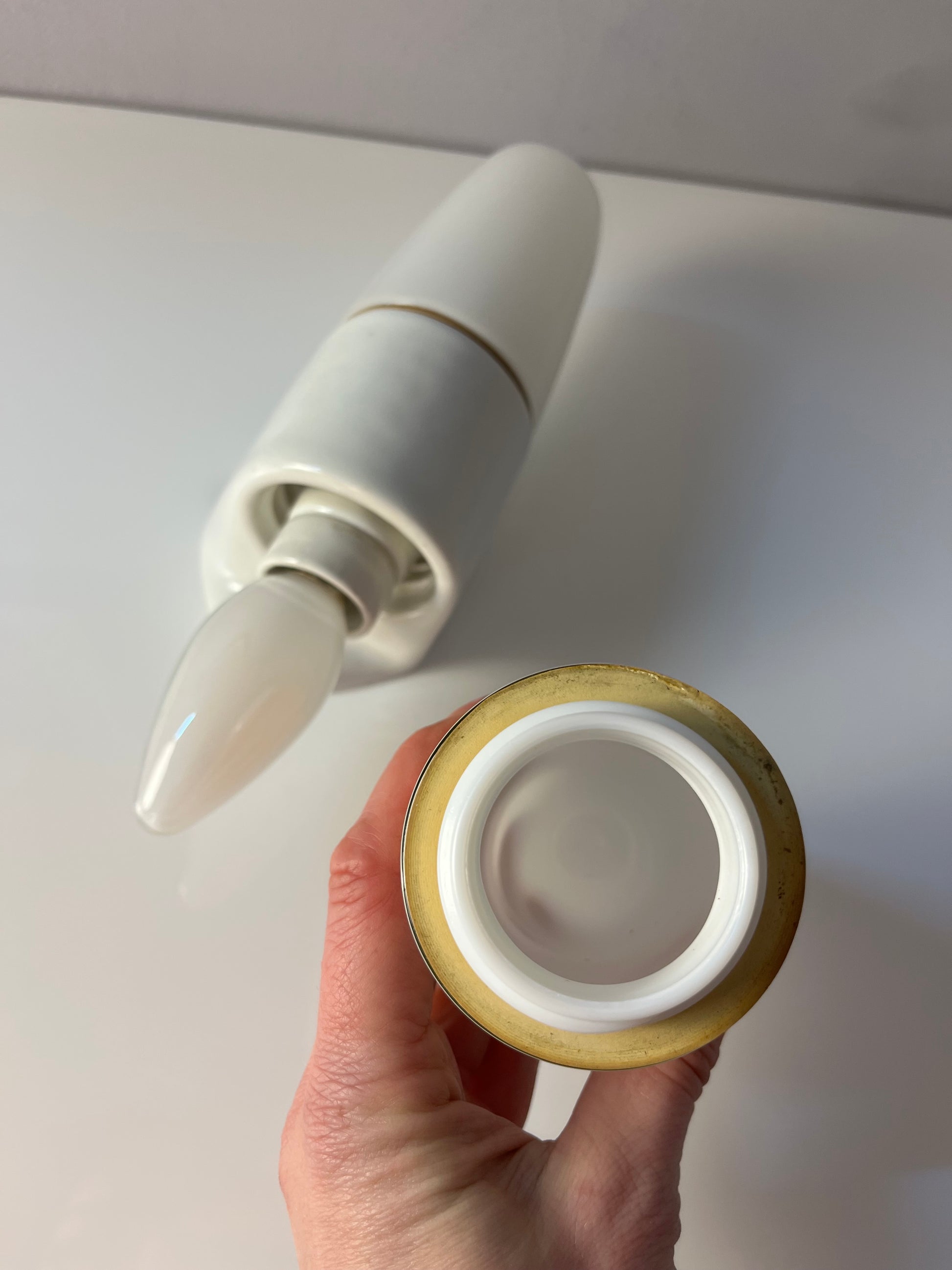Wandlampe Modell 6068 weiß von Wilhelm Wagenfeld für Lindner
