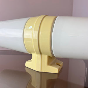 Wandlampe Modell 6065 gelb von Sigvard Bernadotte für Ifö