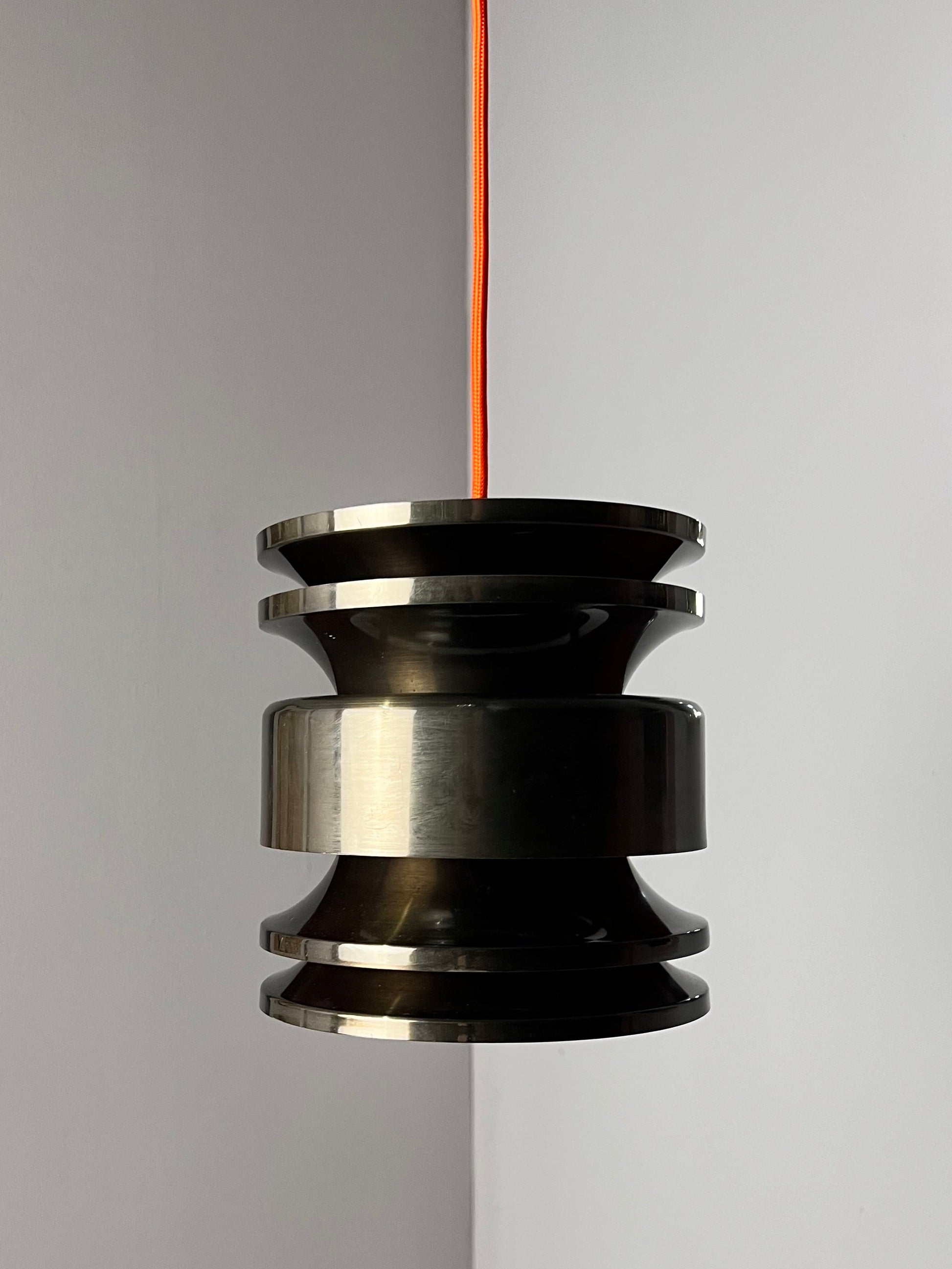 Hängelampe anthrazit orange von Carl Thore