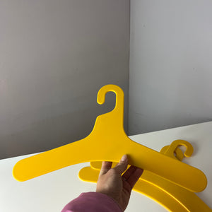 Set: 3x Kleiderbügel gelb