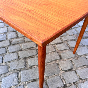 Ausziehbarer Esstisch Teak aus Dänemark