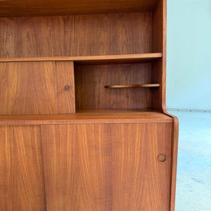 Bücherregal Teak mit Schiebetüren aus Dänemark