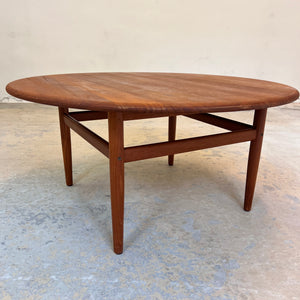 Runder Couchtisch Teak von Niels Bach