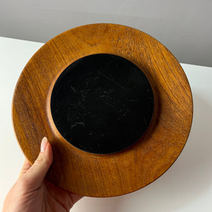 Käseglocke und Teakbrett aus Dänemark