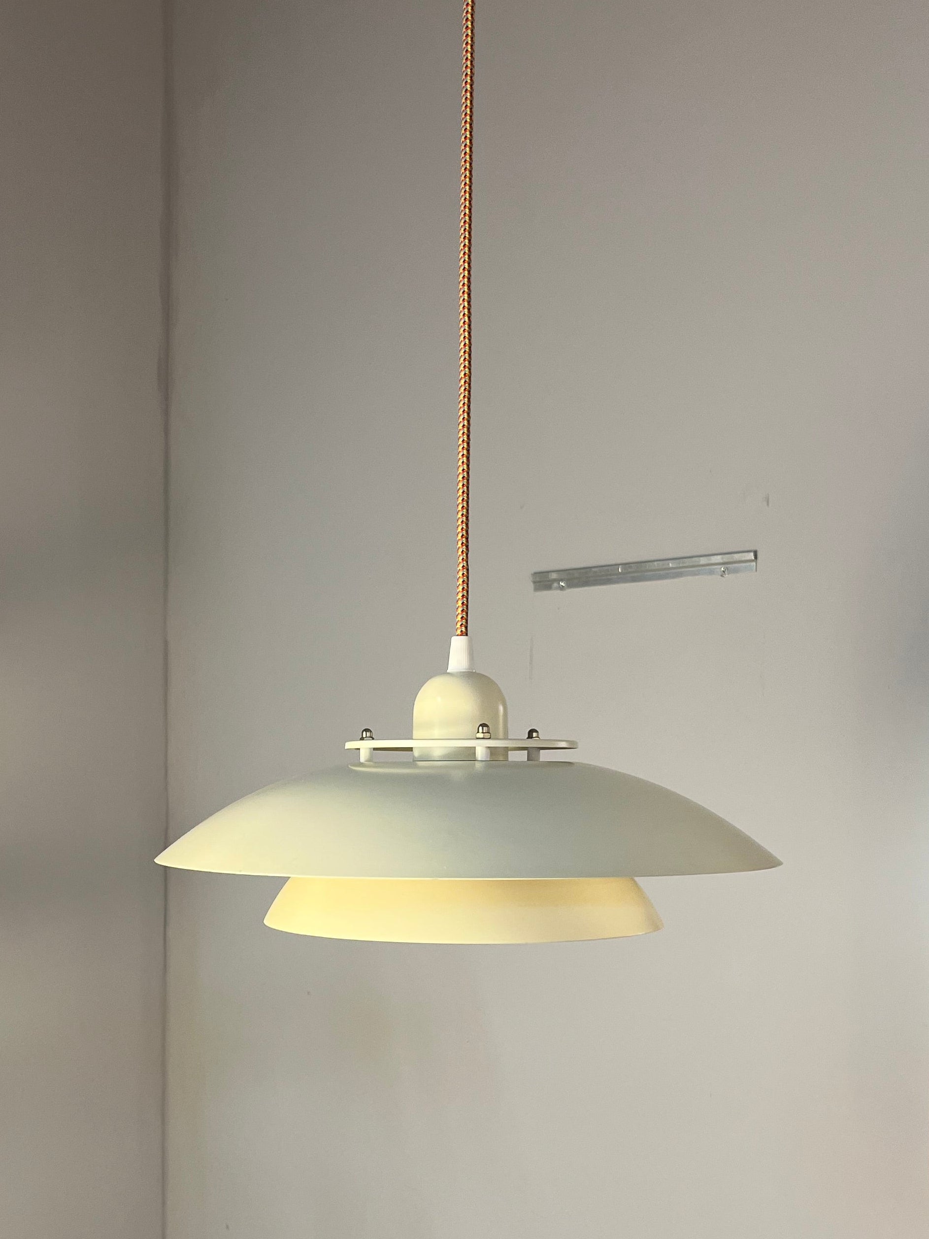 Lamellenlampe creme aus Dänemark
