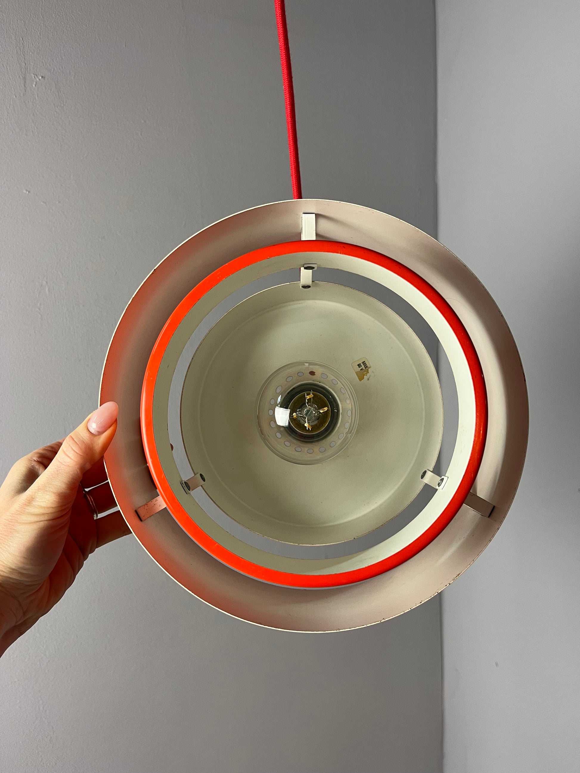 Lamellenlampe Juno rot von Jo Hammerborg für Fog & Mørup