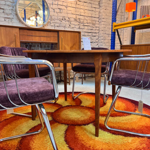 Runder Esstisch Teak mit Butterfly Auszug