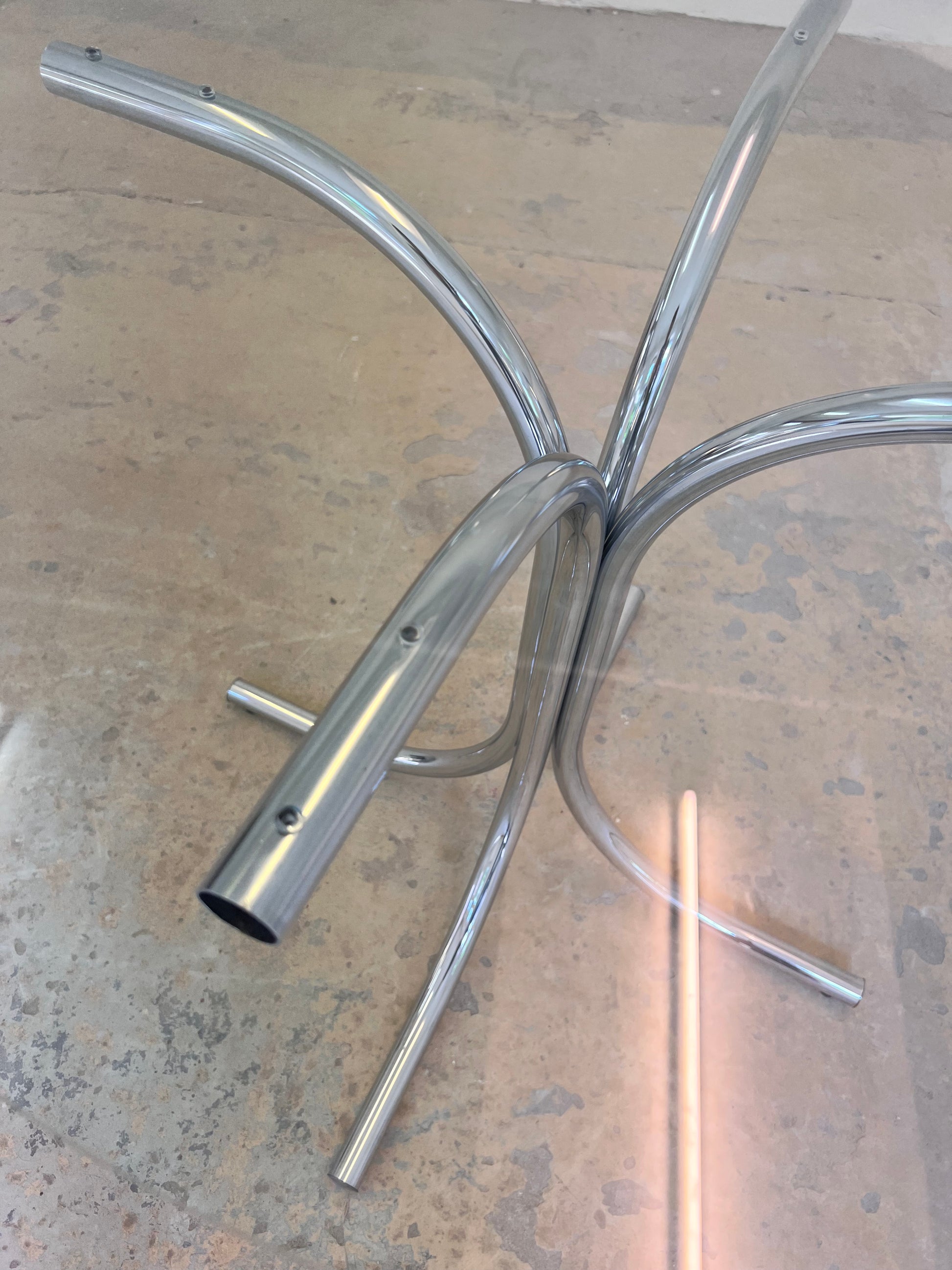Runder Esstisch Glas & Chrom
