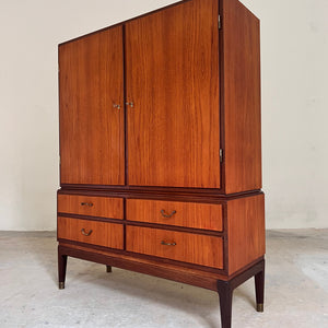 Büroschrank Teak mit Schloss aus Dänemark