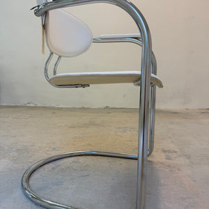 Freischwinger weiß Chrom von Effezeta