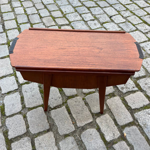Beistelltisch / Nähkasten Teak aus Dänemark