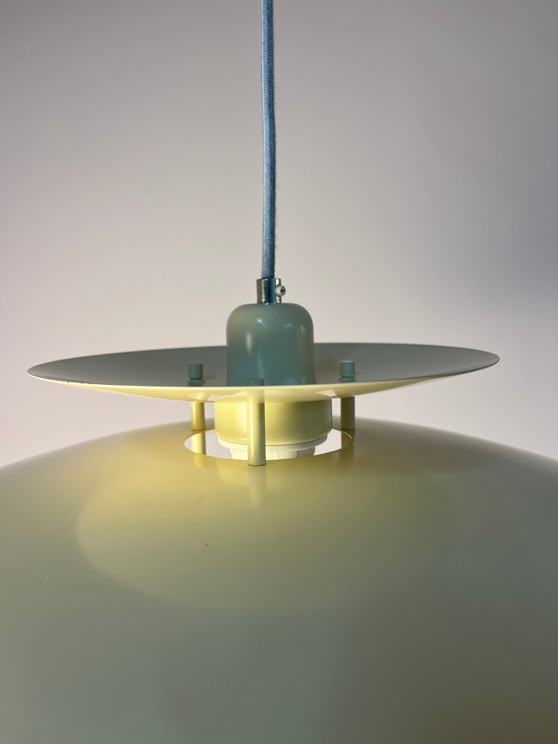 Lamellenlampe creme aus Dänemark