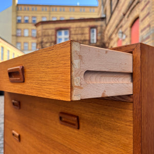 Tallboy Kommode Eiche mit Doppelgriffen von Holger Jensen für FDB Møbler