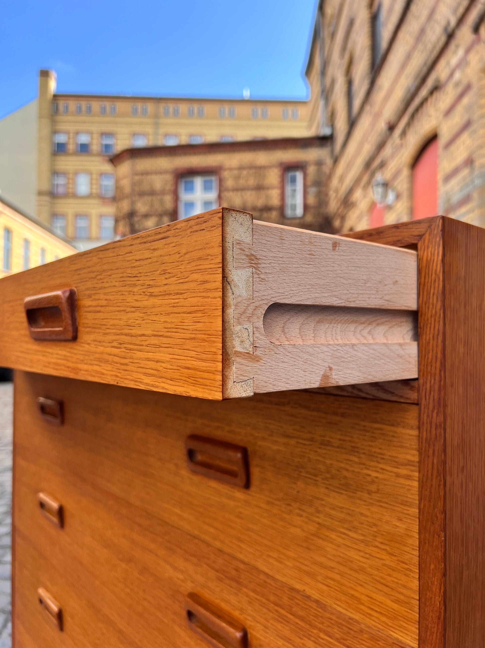 Tallboy Kommode Eiche mit Doppelgriffen von Holger Jensen für FDB Møbler