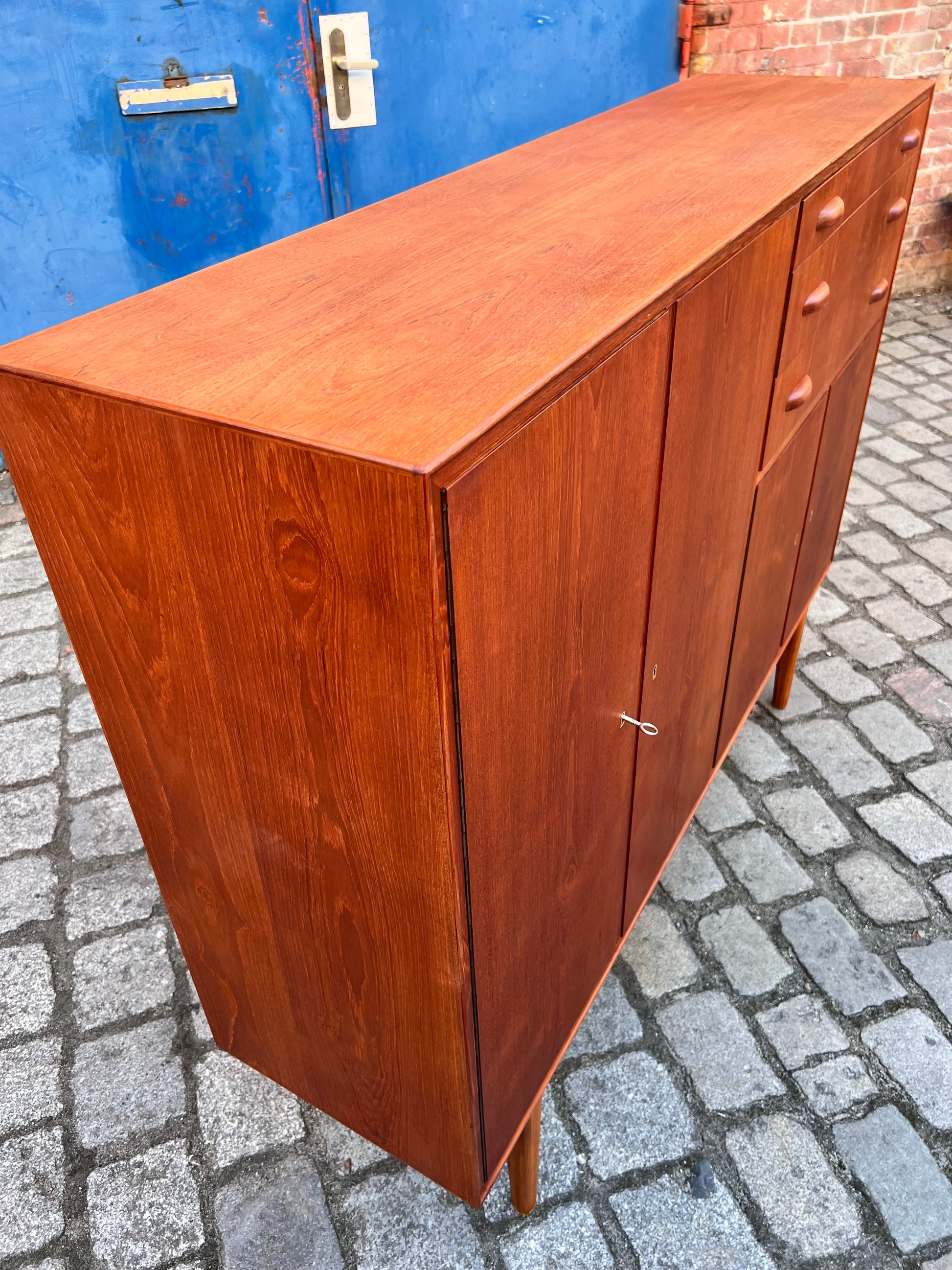 Highboard Teak aus Dänemark