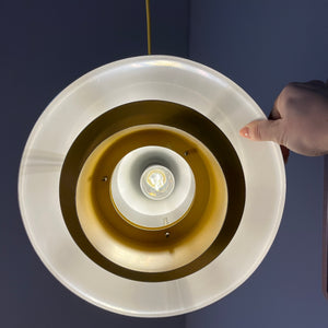 Lamellenlampe Silber Messing mit gelbem Innenleben von Granhaga