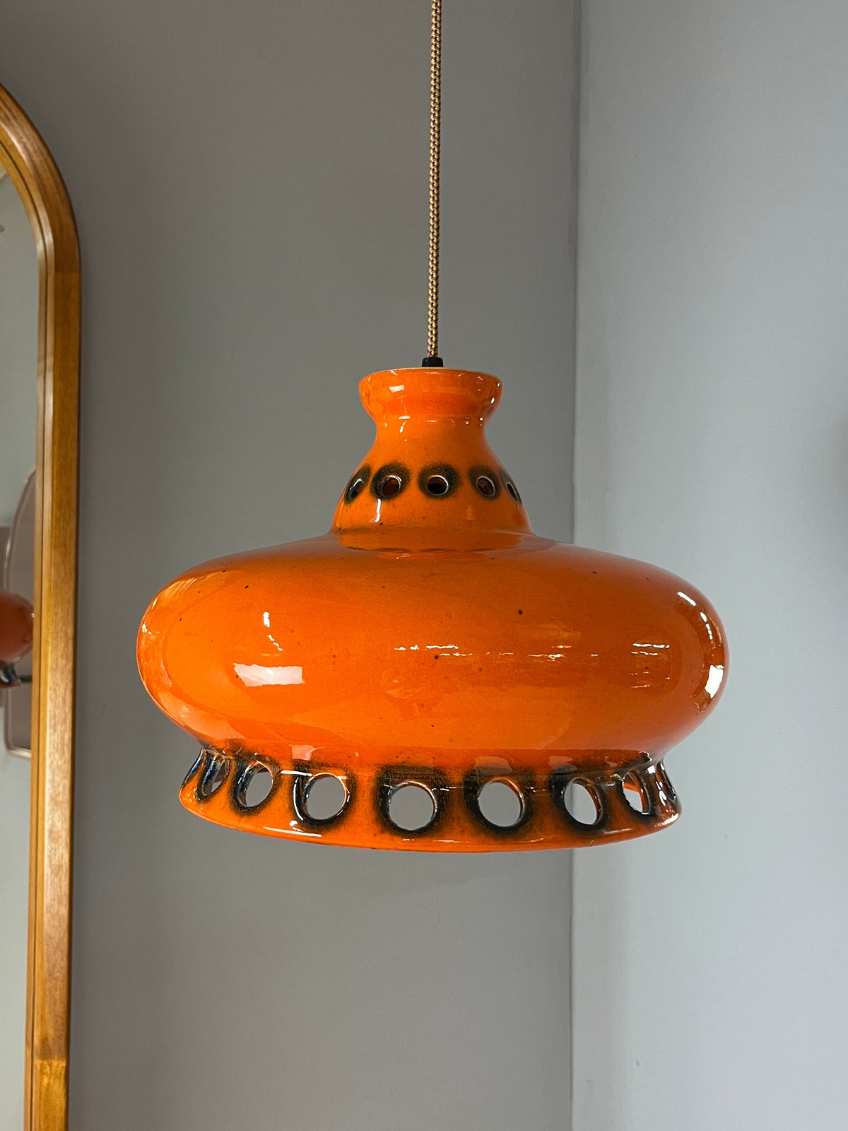 Keramiklampe orange aus Westdeutschland – Frau Wunderwald