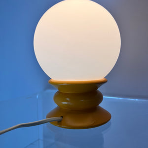 Tischlampe gelb Opalglas von Temde