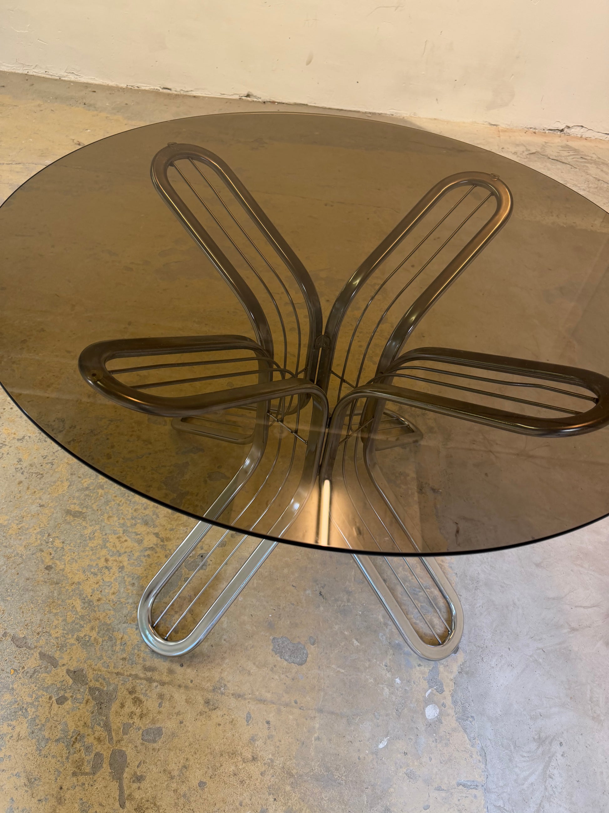 Runder Esstisch Chrom Rauchglas von Gastone Rinaldi für Rima