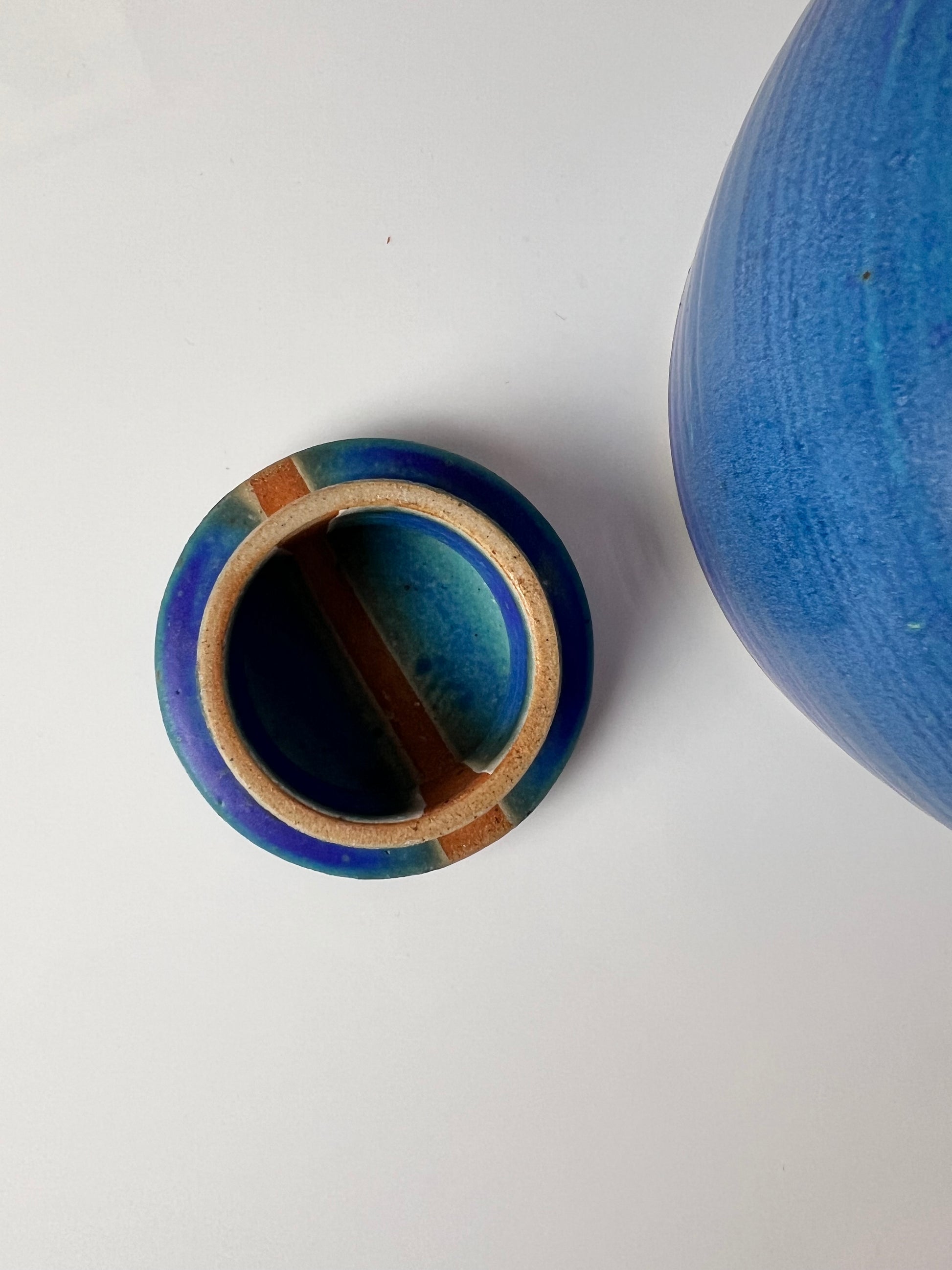 Teekanne blau Keramik aus Dänemark