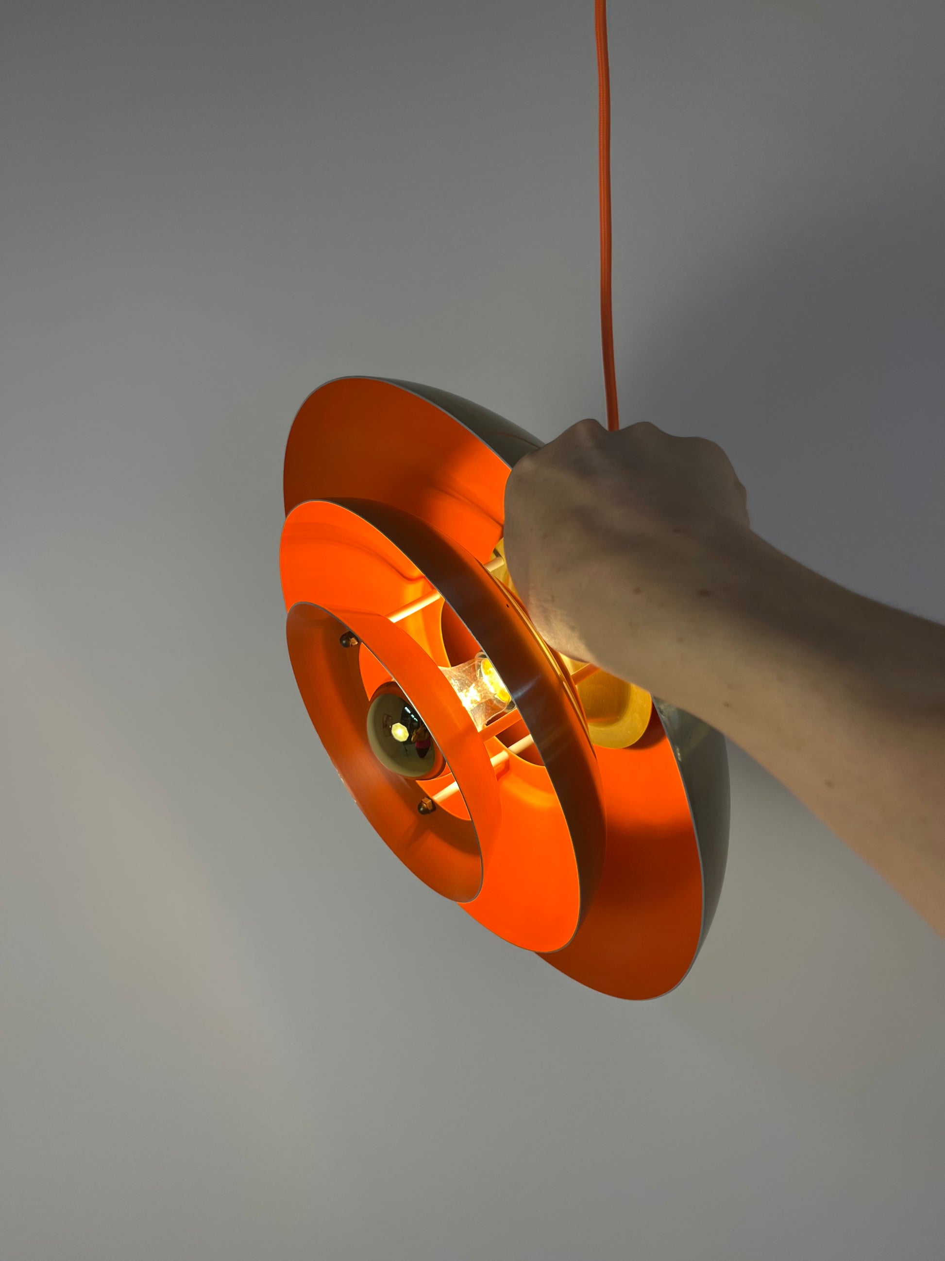 Lamellenlampe gold orange aus Dänemark