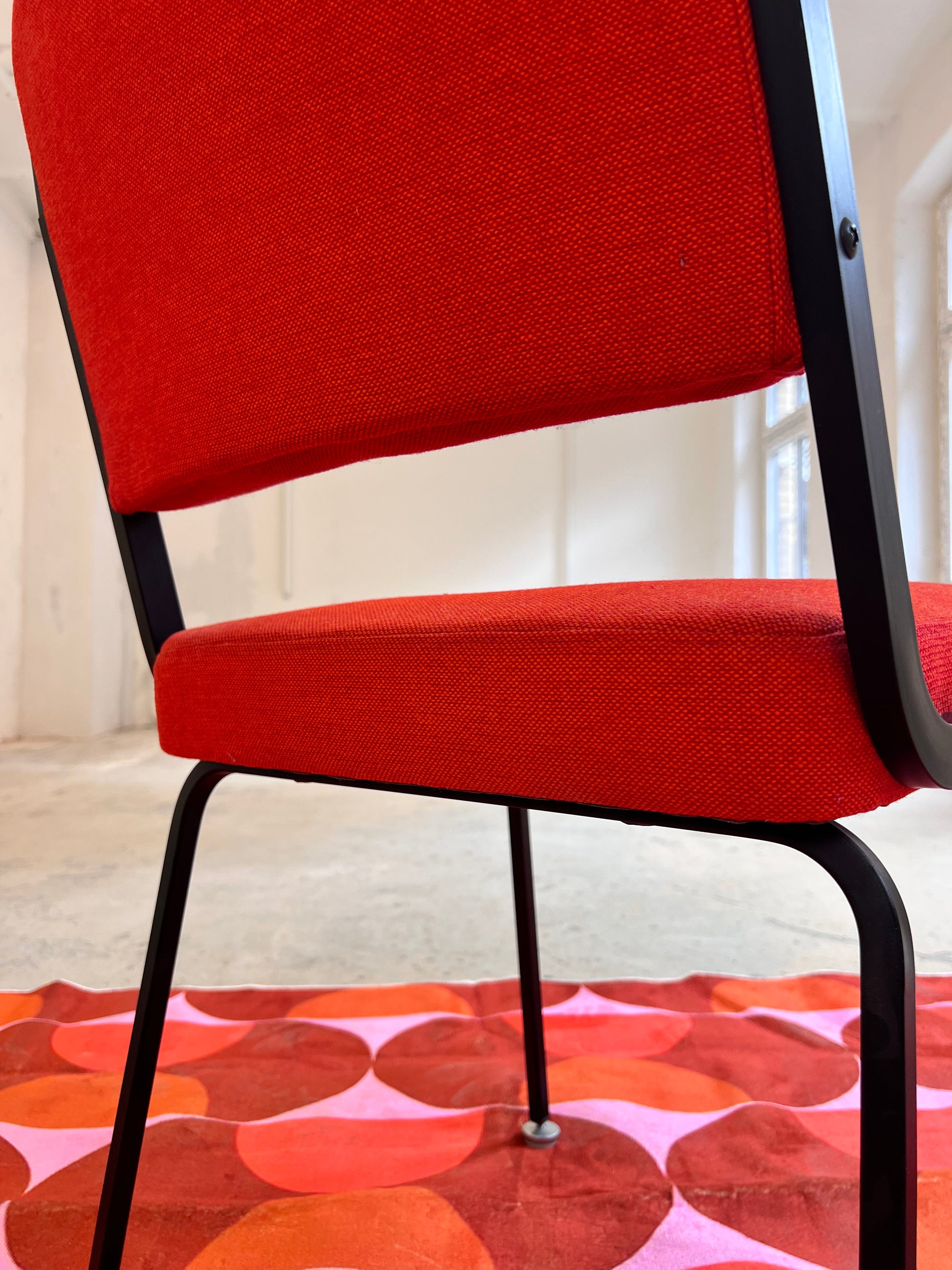 Polsterstuhl orange/rot von Sedus