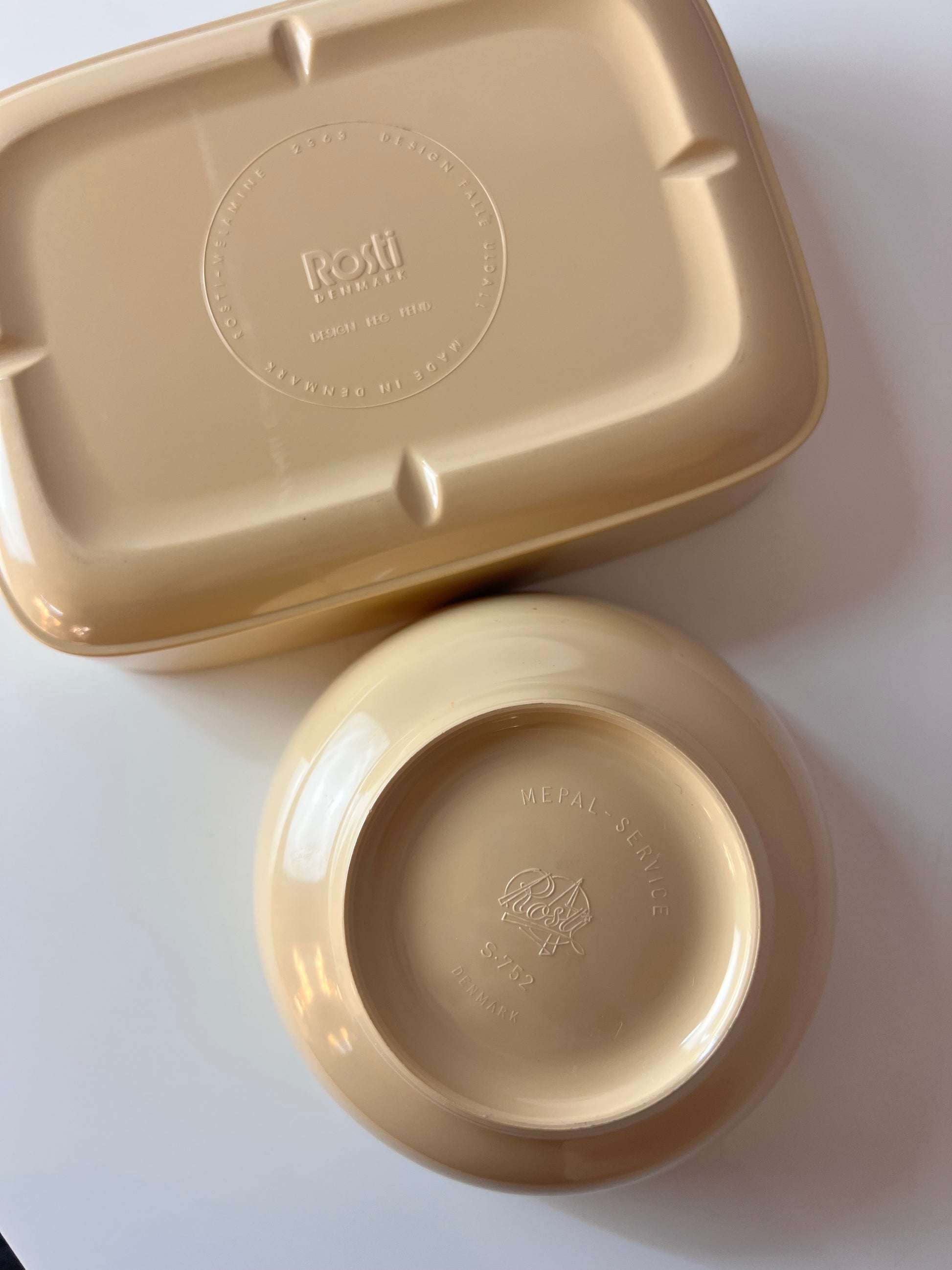 Set: 2 Schalen Mepa Service creme von Falle Uldall für Rosti