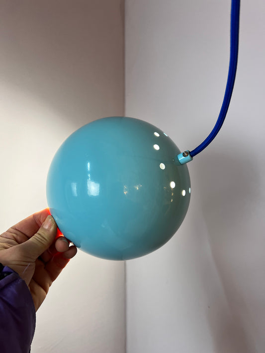 Kugellampe hellblau aus Dänemark