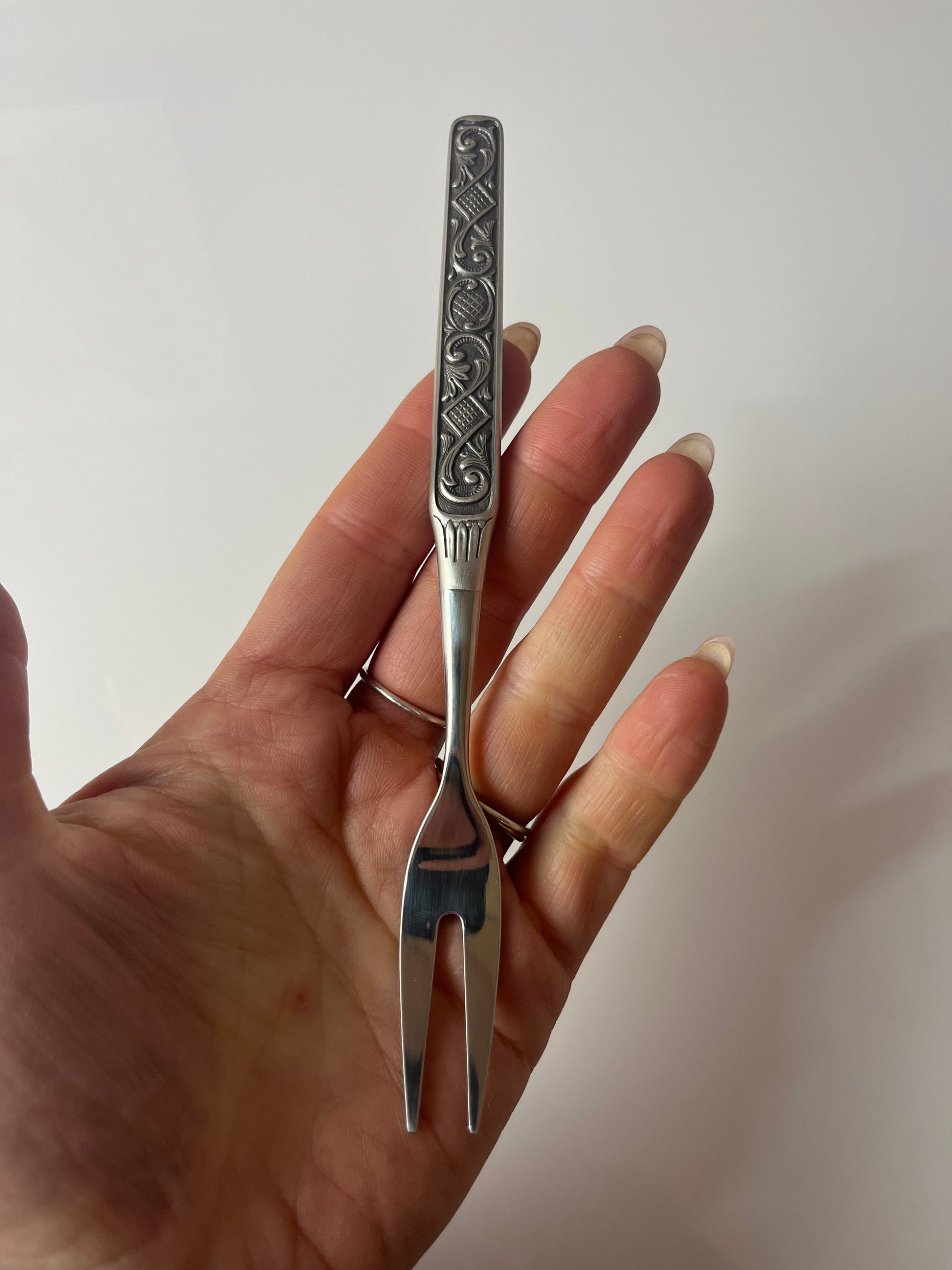 Serviergabel Zinn von Bauta Tinn Norwegen