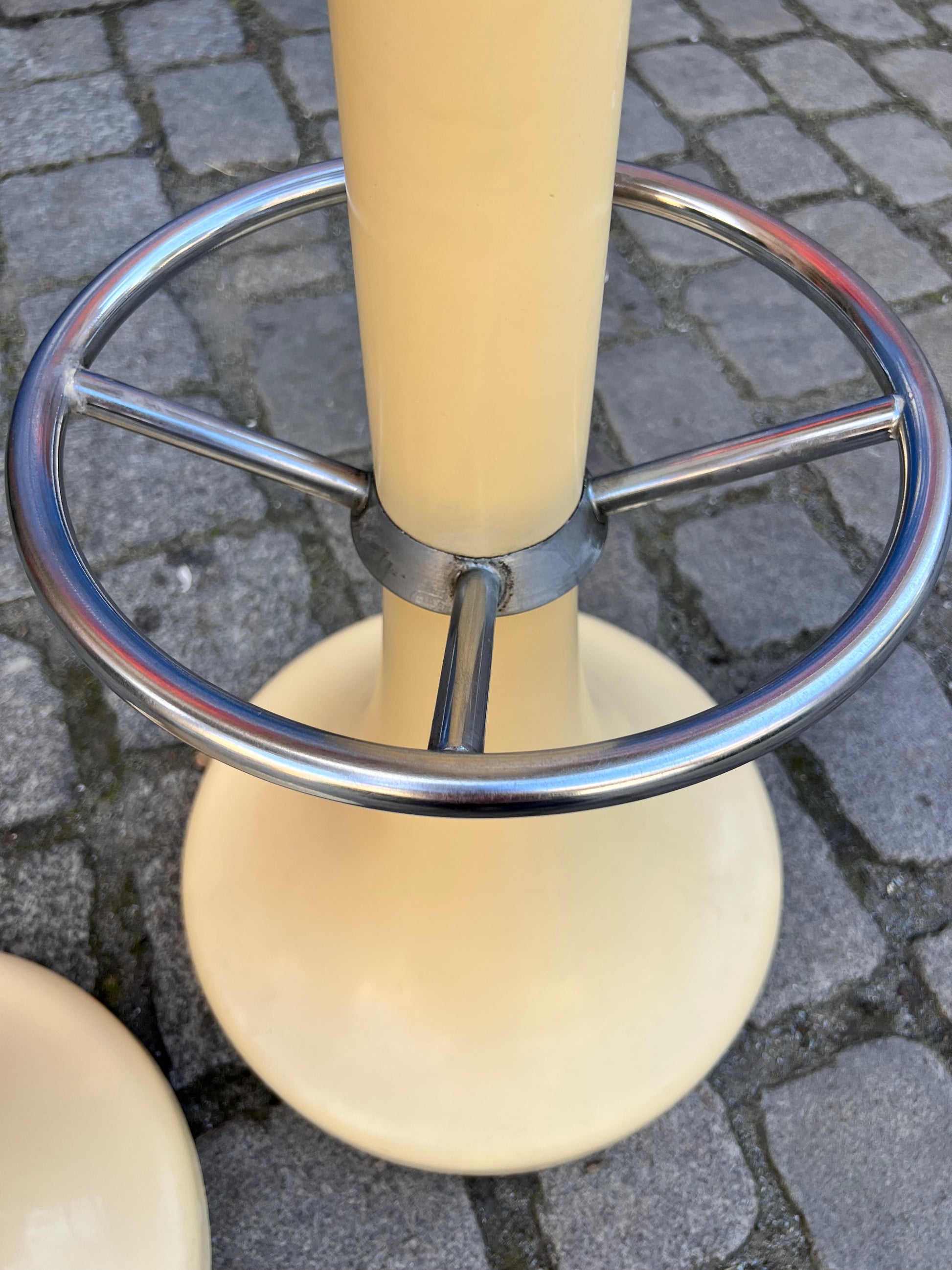 Barhocker creme orange von Friedrich Stuckenbröker für Lockhausen Plastik