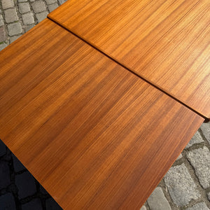 Ausziehbarer Esstisch Teak von Henning Kjærnulf