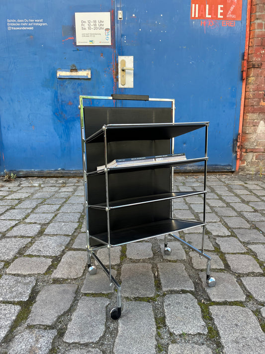 Zeitungsständer schwarz Chrom