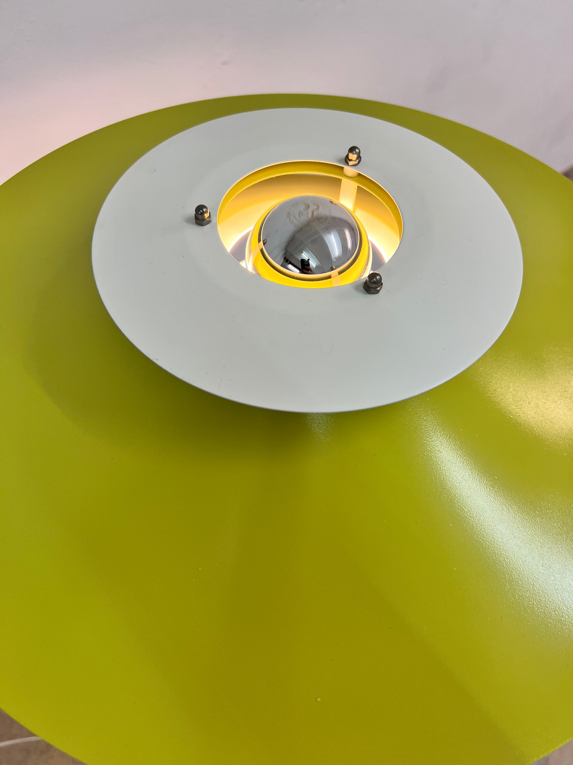 Stehlampe Typ 854 neu lackiert von Horn