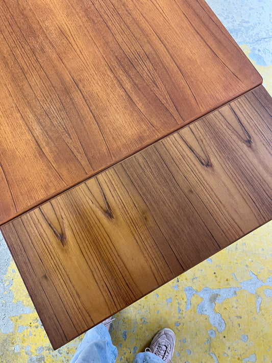 Ausziehbarer quadratischer Esstisch Teak von Vejle