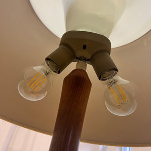 Tischlampe Teak & Rohseide von DOMUS