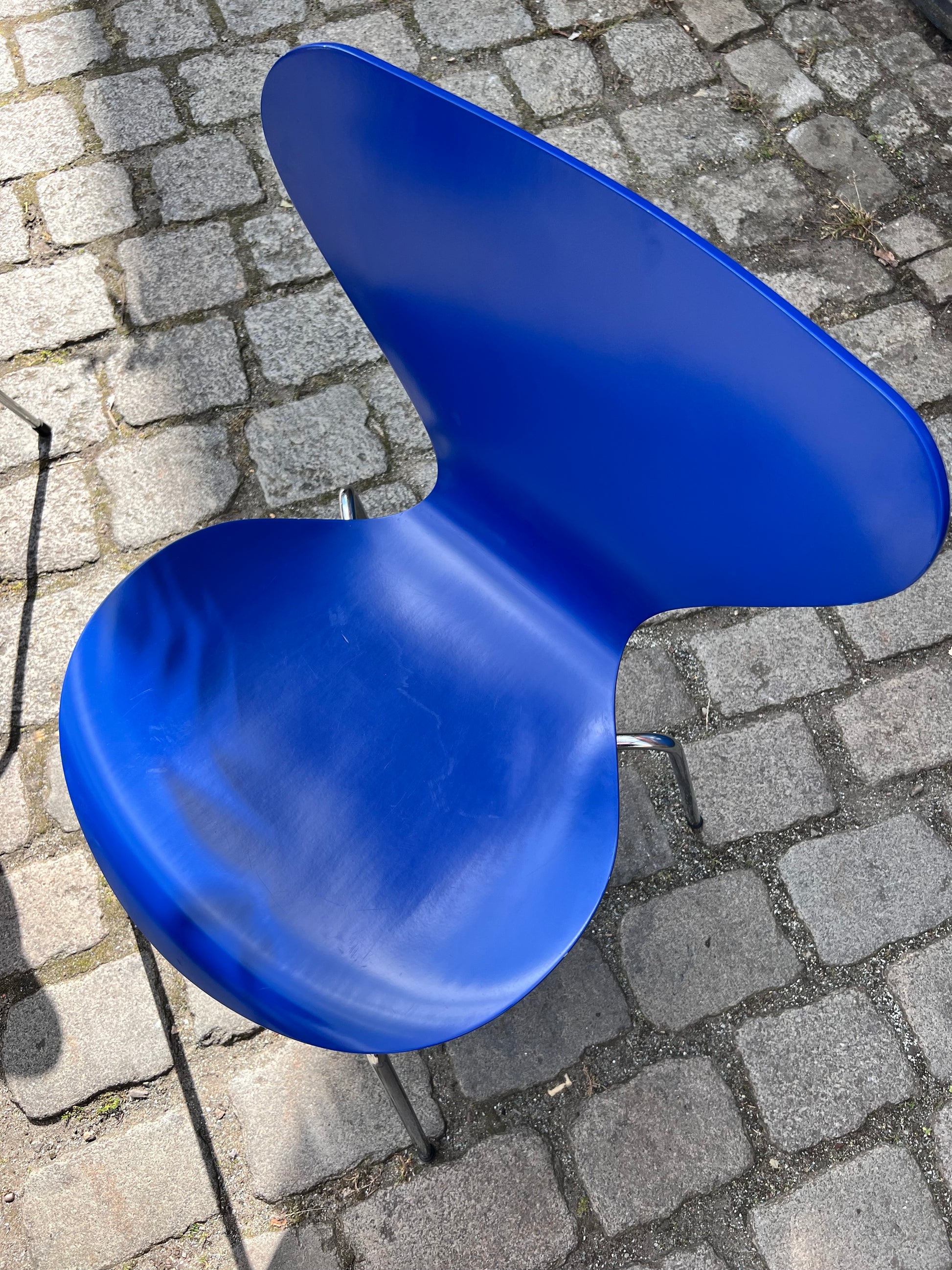 Set: 4x Stuhl Serie 7 Königsblau lackiert von Arne Jacobsen für Fritz Hansen
