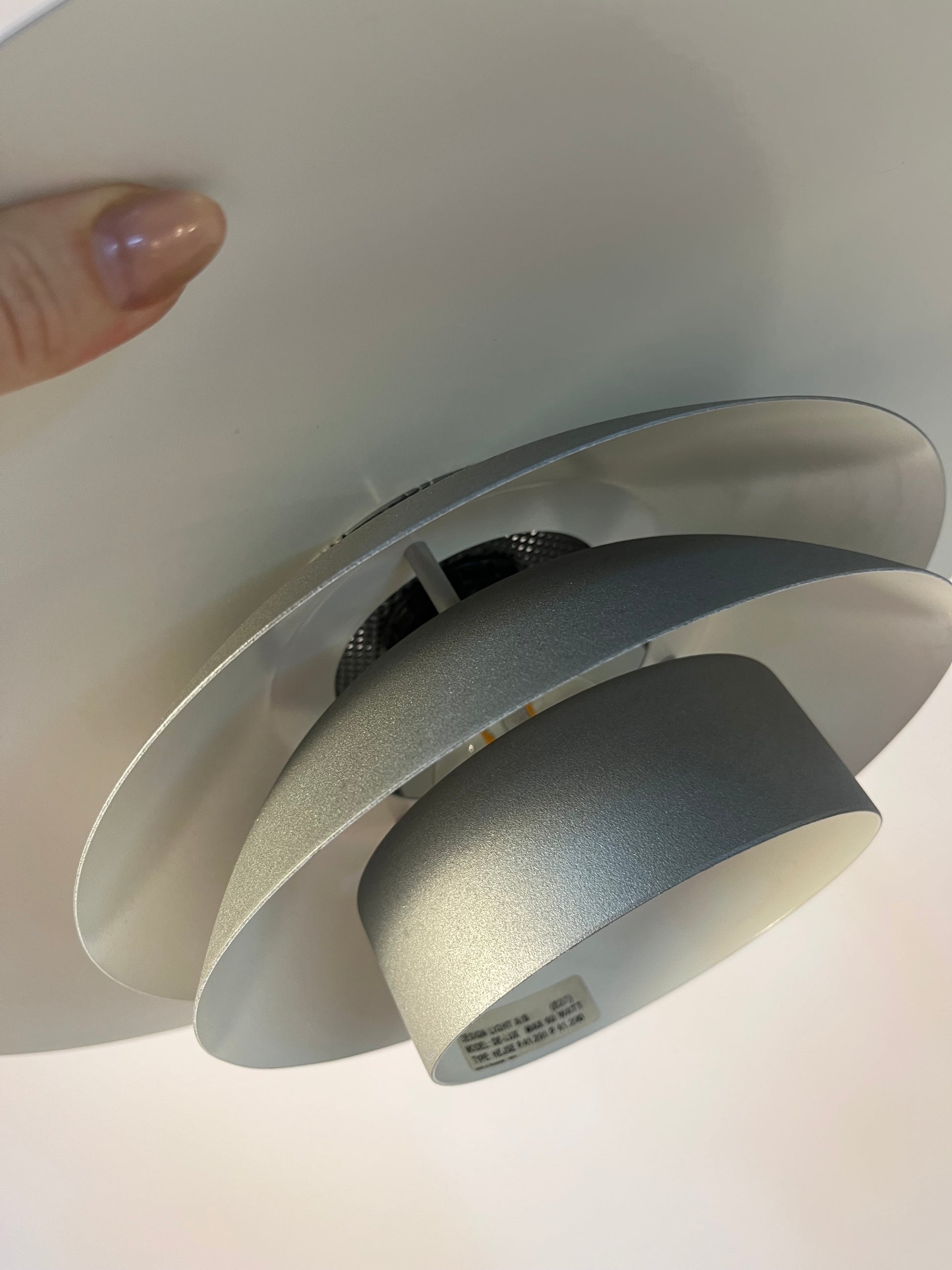 Lamellenlampe Modell DE-LUX grau von Design Light