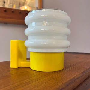 Schwedische Wandlampe 70er