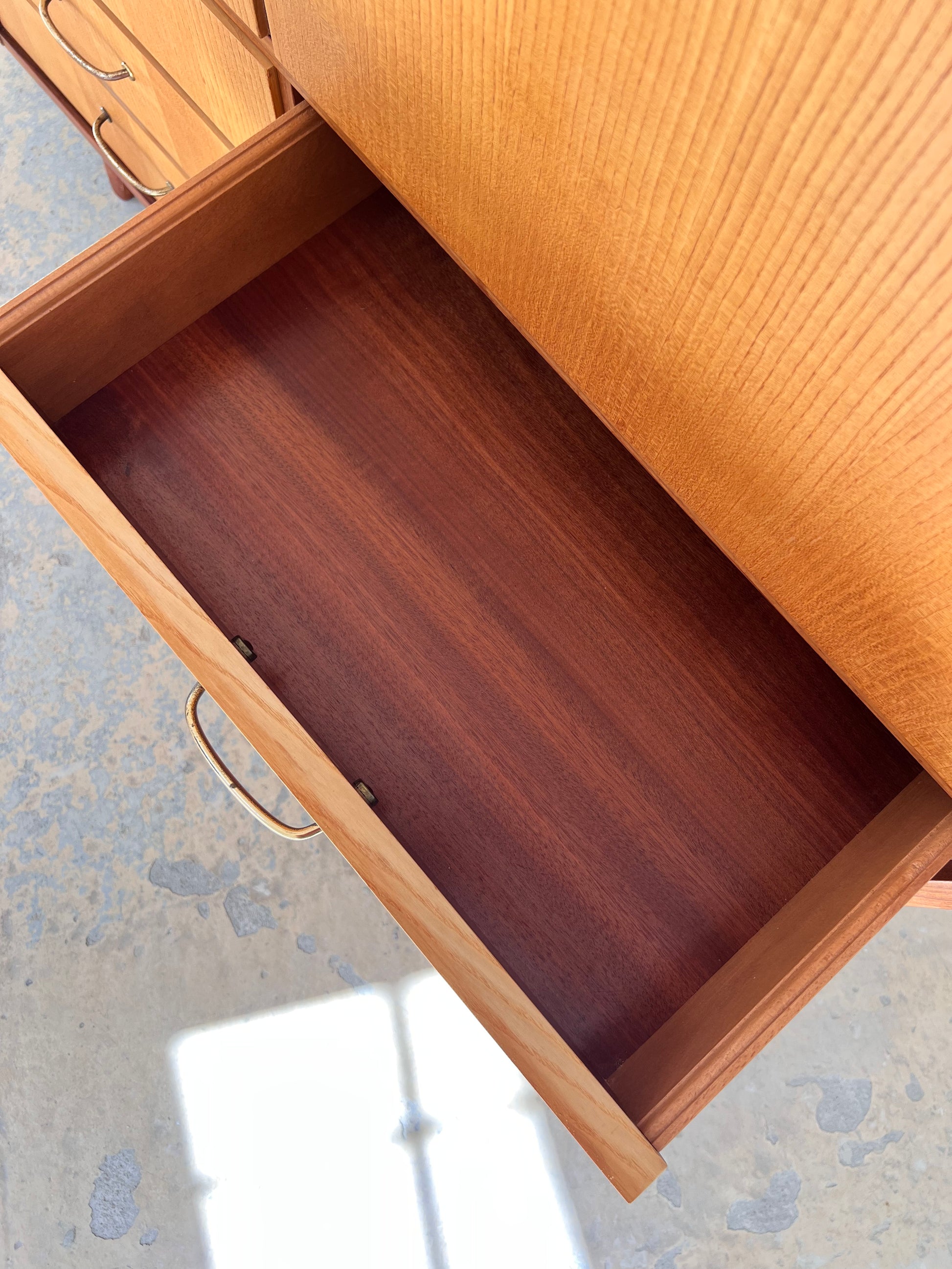Wäscheschrank Modell Herrenkommode von Gebr. Lübke
