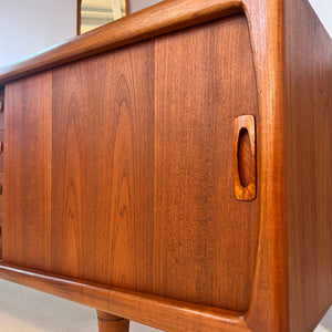Sideboard Teak von H.P. Hansen