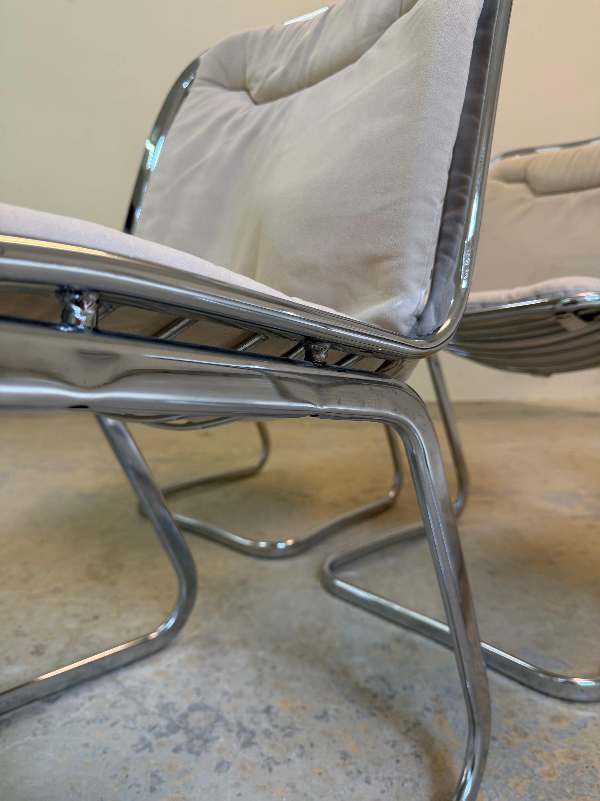 Set: 4x Freischwinger Chrom mit Sitzpolster creme von Gastone Rinaldi für Rima