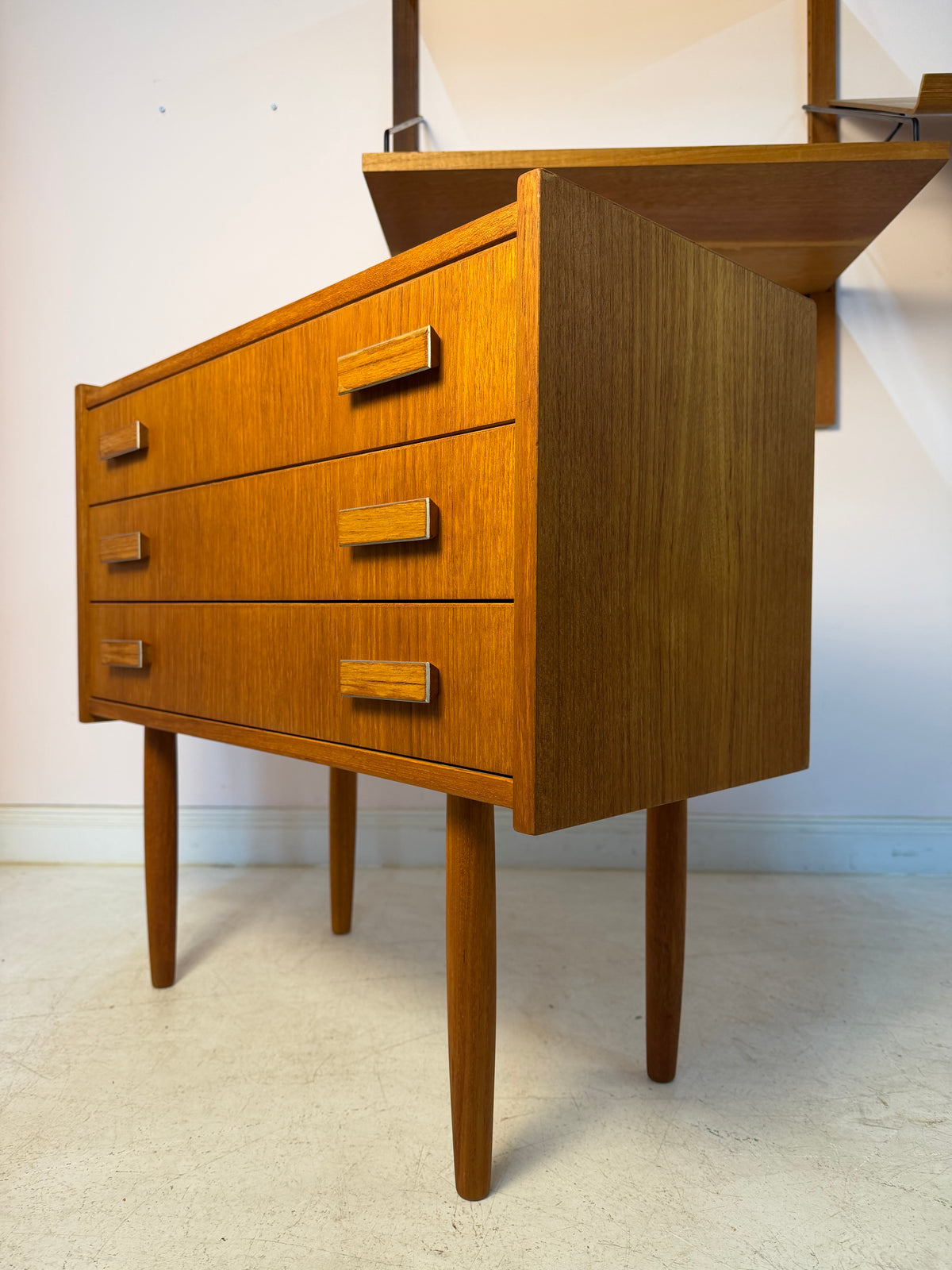 Kleine Kommode Teak von Ejsing Møbelfabrik