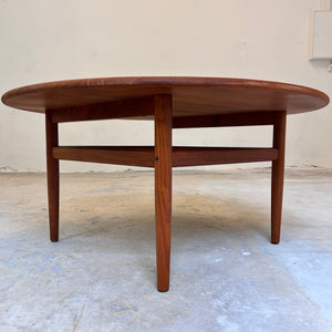 Runder Couchtisch Teak von Niels Bach