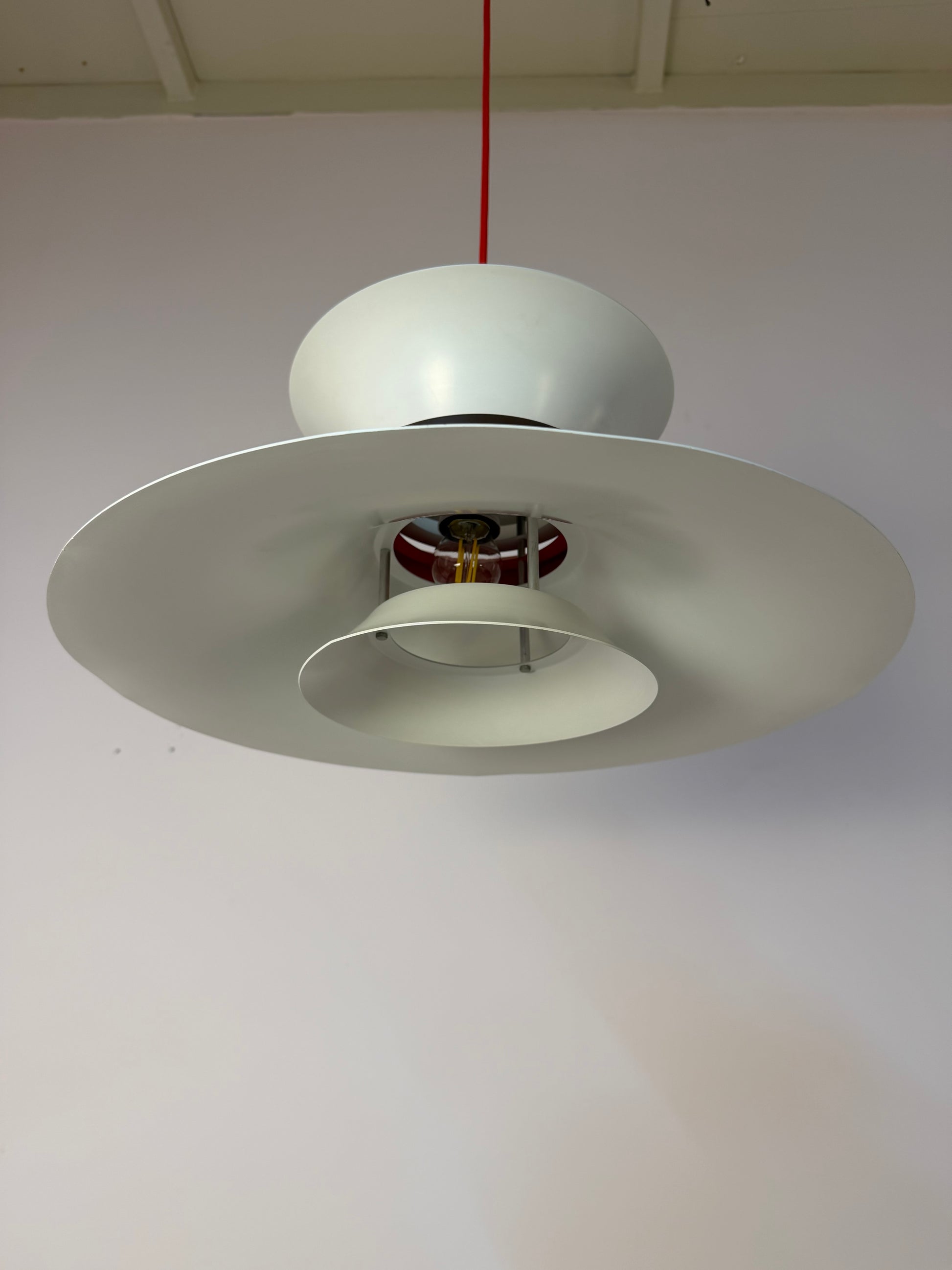 Lamellenlampe weiß schwarz von Bent Nordsted für Lyskaer Belysning