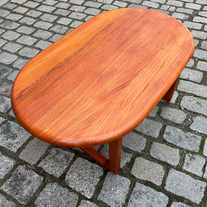 Ovaler Couchtisch Teak von Niels Bach