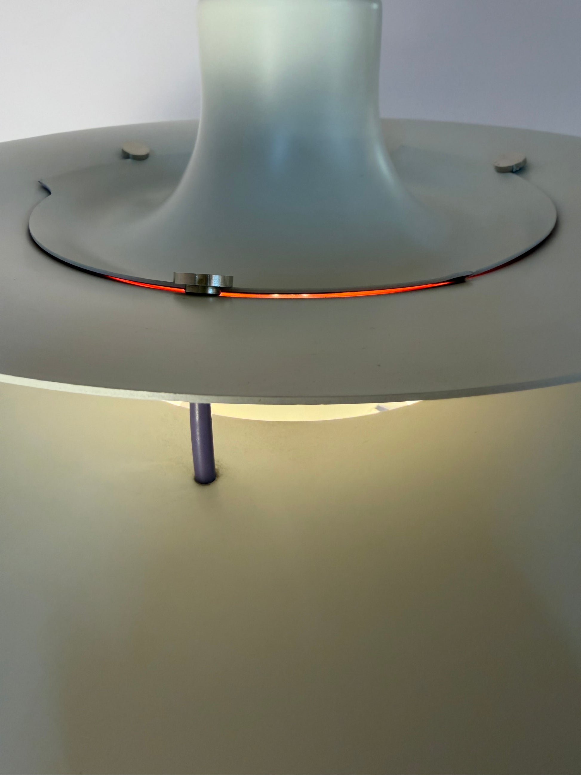 Lamellenlampe PH5 weiß von Poul Henningsen für Louis Poulsen