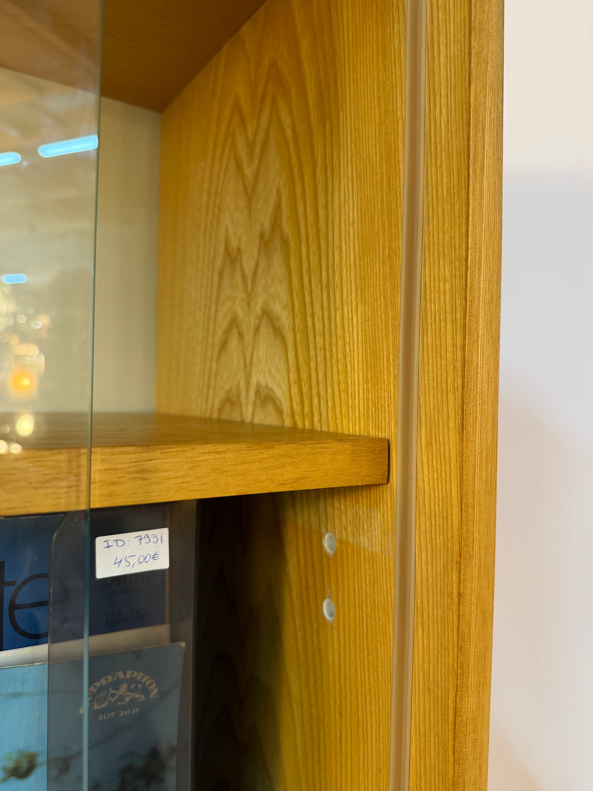 Vitrine Typ 430 mit neuen Hairpinlegs von Joachim Nebelung für Hellerau