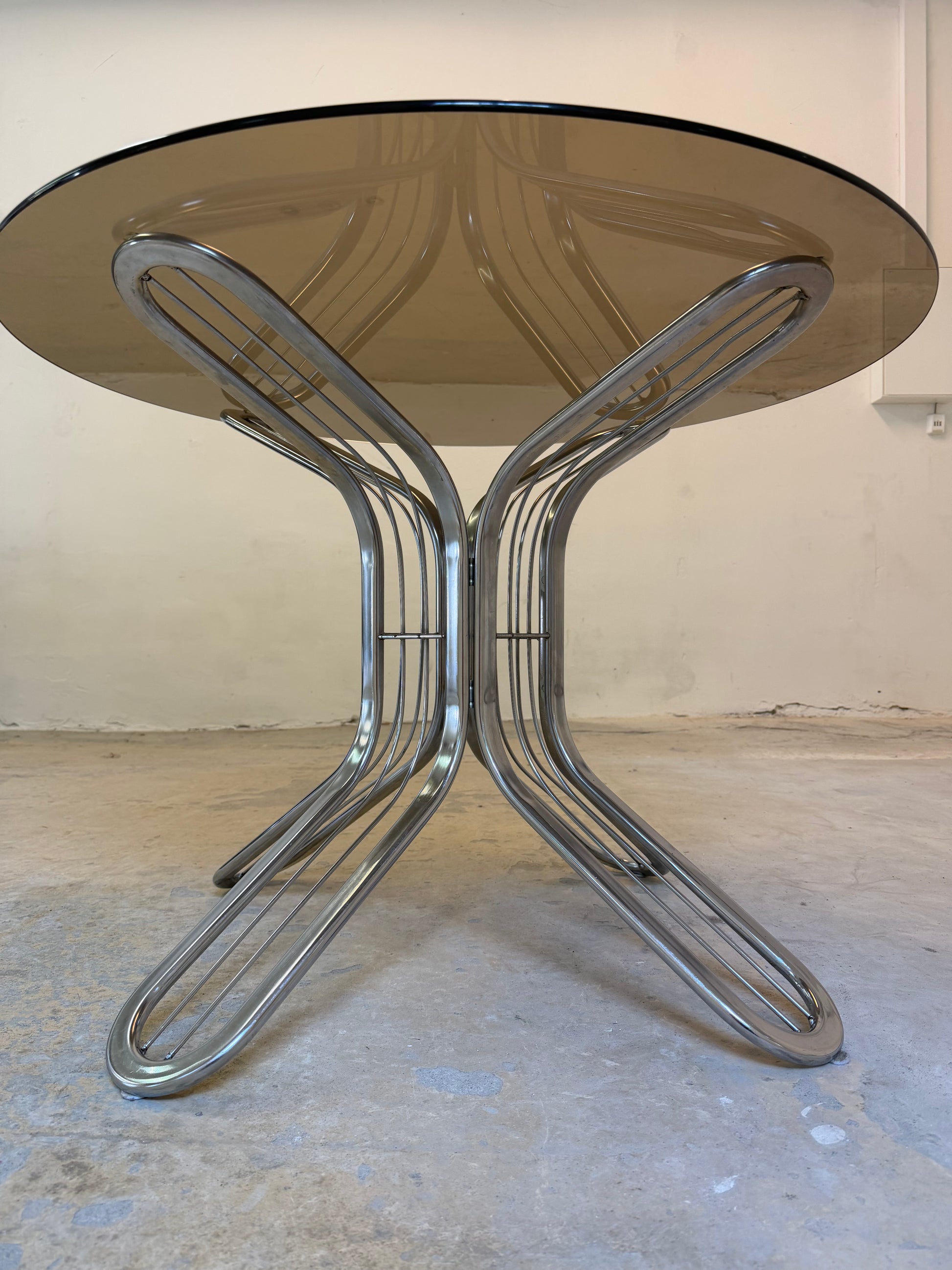 Runder Esstisch Chrom Rauchglas von Gastone Rinaldi für Rima