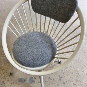 Circle Chair weiß von Yngve Ekström für Swedese