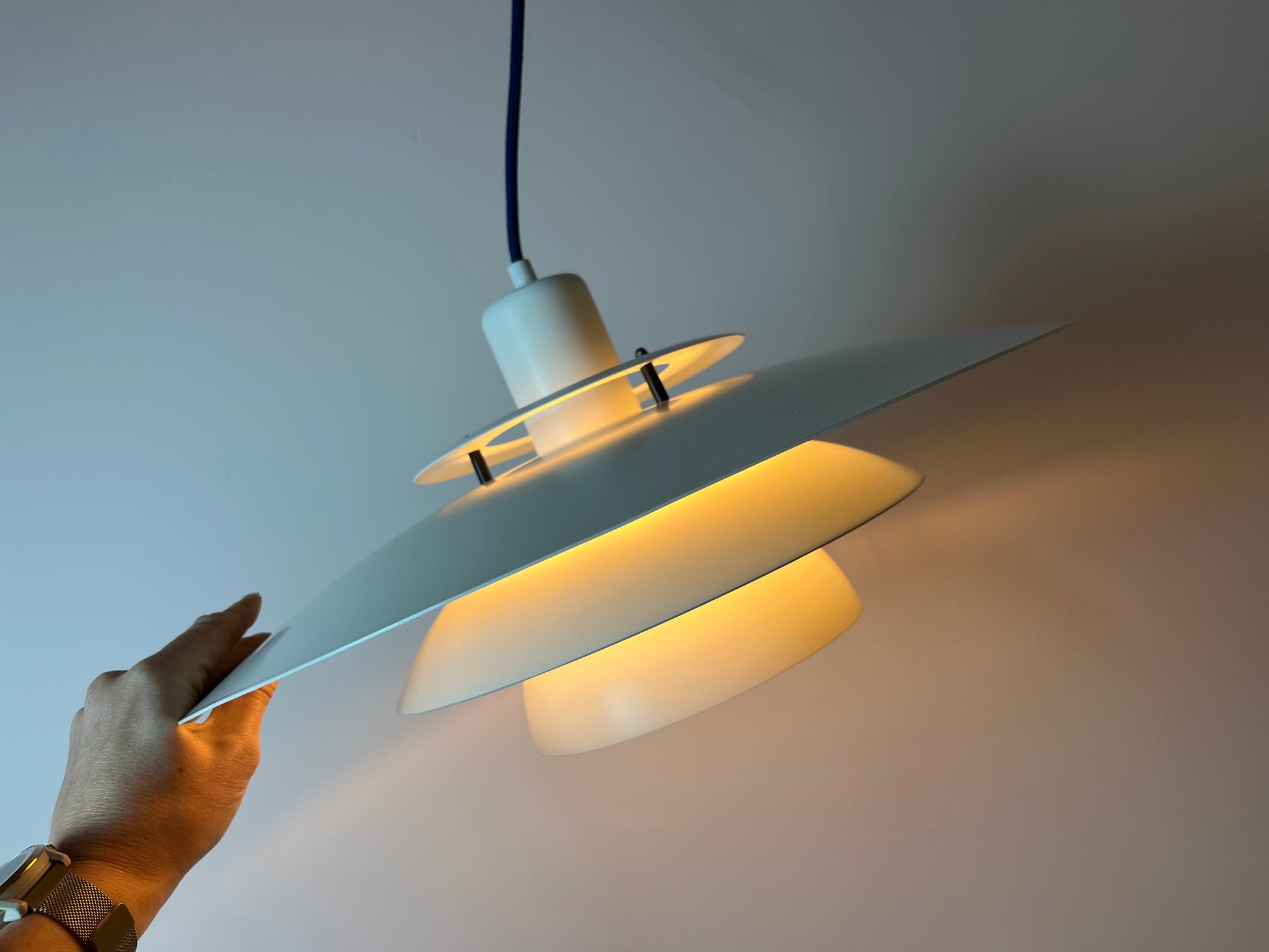 Lamellenlampe weiß aus Dänemark
